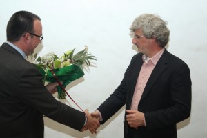 Oud-bestuurslid Jaap Hage en huidig bestuurslid Leo Walpot